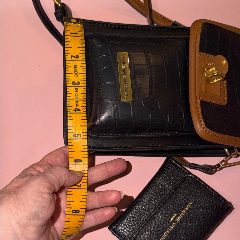 Adrienne Vittadini Elegant Black and Tan Crossbody Bag with wallet - Picture 8 of 11
